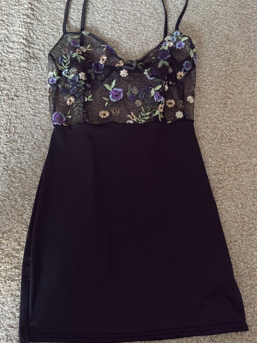 Pretty Little Thing Petite Black Woven Cup Detail Mini Dress Black